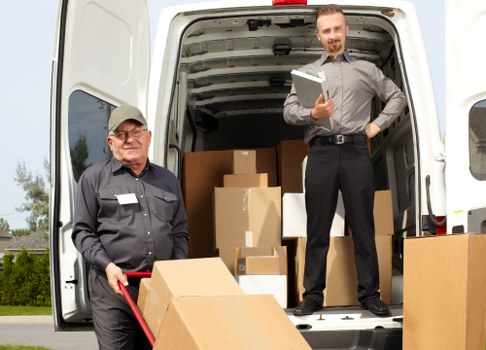 Complaint procedure for a moving company with customer documents